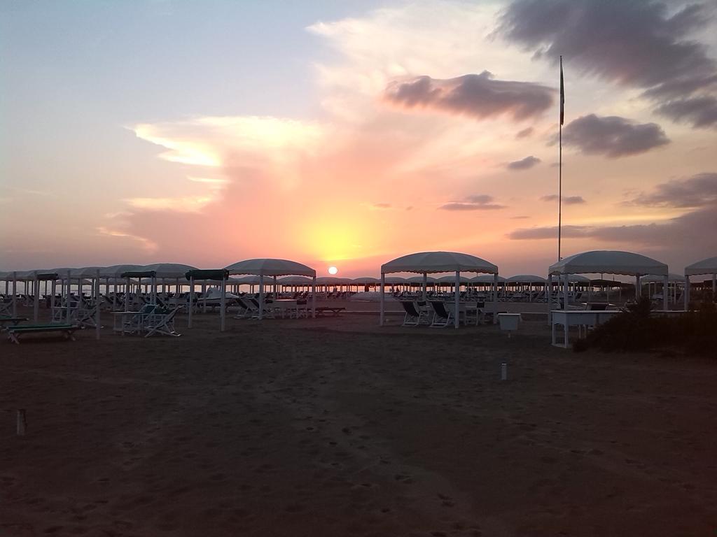 Il Nido sul mare a Forte dei Marmi Cameră foto